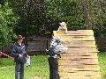 
044.JPG							